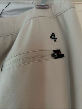 Light Gray Men's Jogger Sweatpants with Zip Pocket